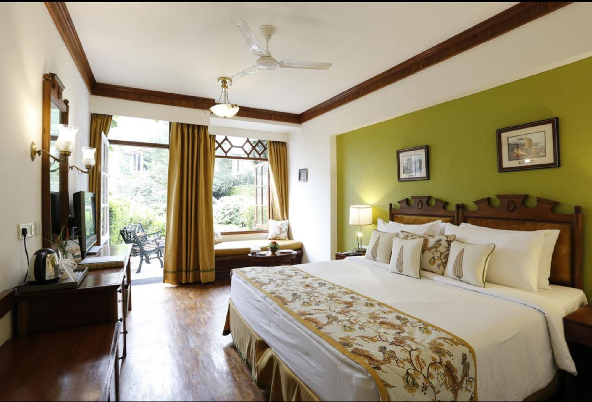 The Naini Retreat, Nainital By Leisure Hotels Екстер'єр фото