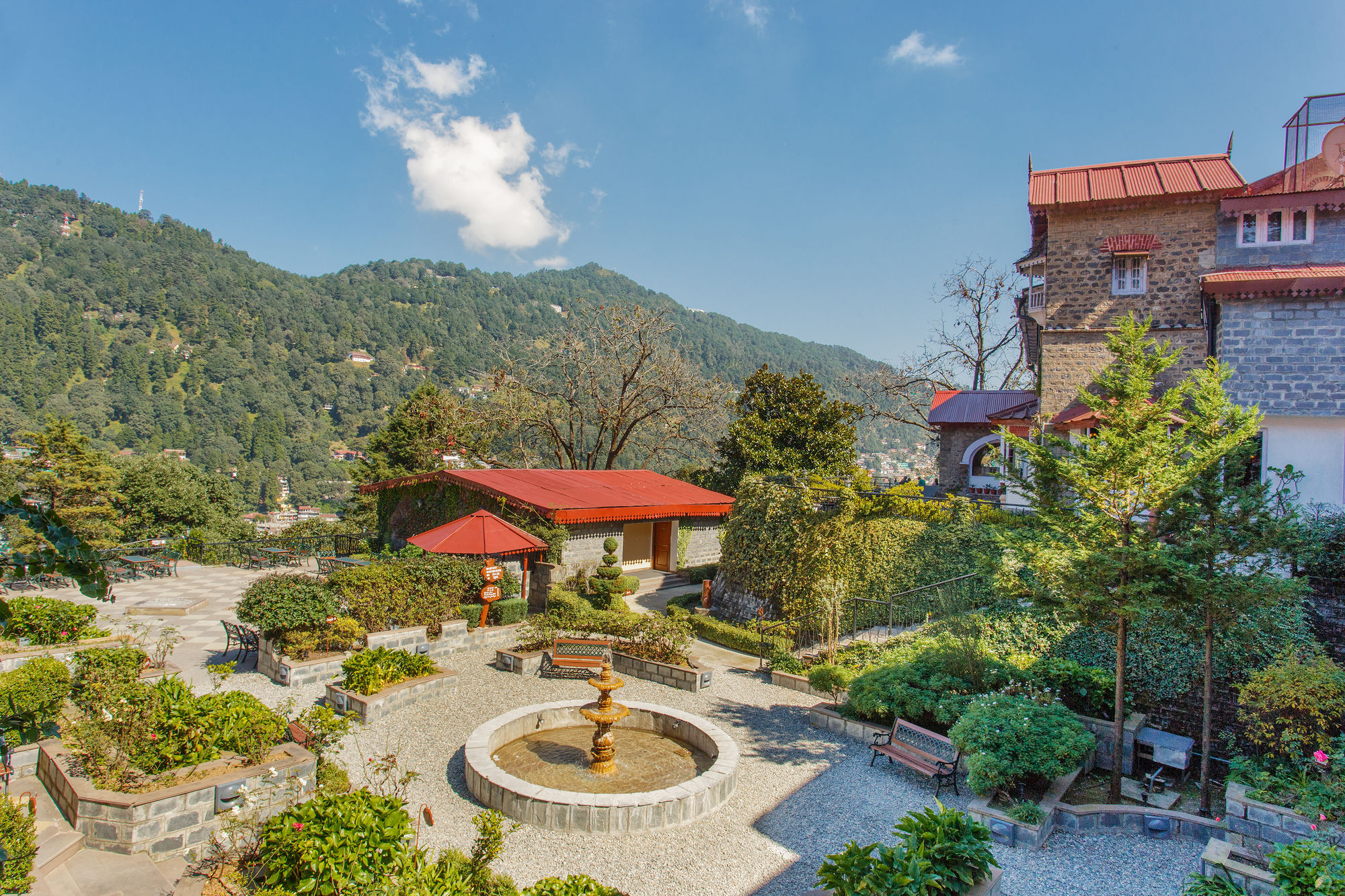The Naini Retreat, Nainital By Leisure Hotels Екстер'єр фото