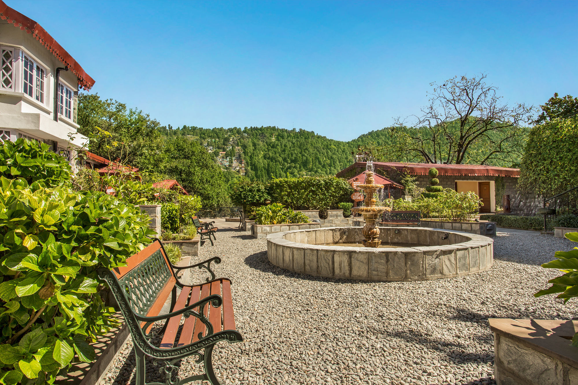 The Naini Retreat, Nainital By Leisure Hotels Екстер'єр фото